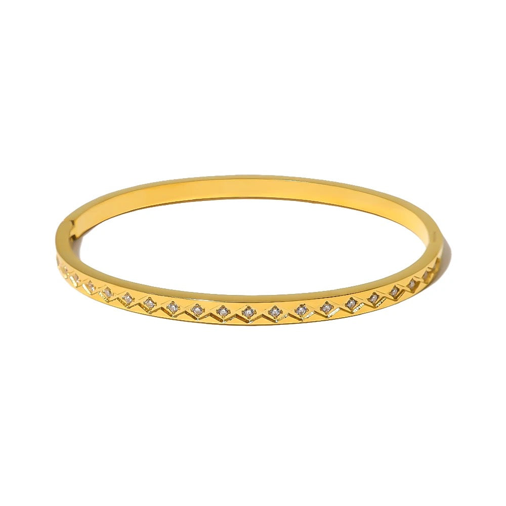 ‘Lisbon’ Gold Cuff Bangle