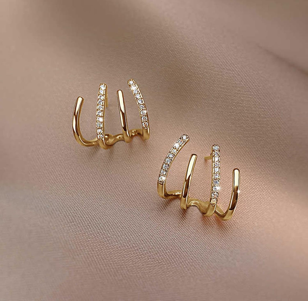 ‘Alexandra’ Claw Cuff Earrings - Gold